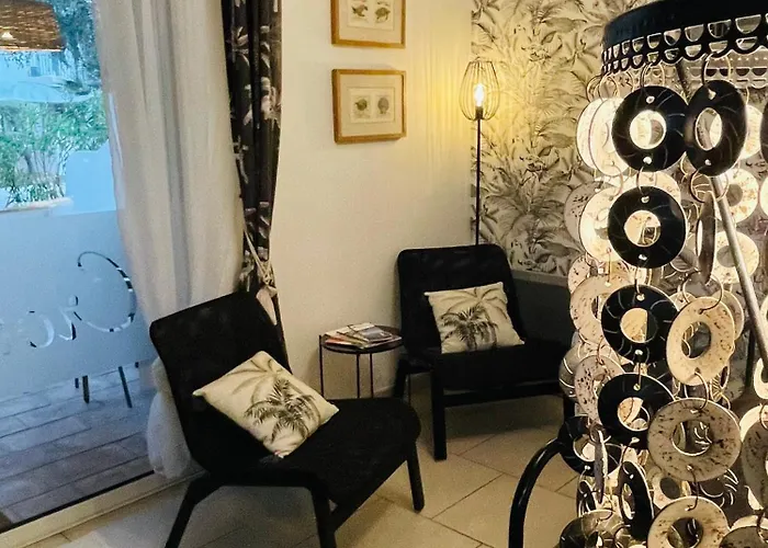 Le Clos Mireille * Sainte-Maxime